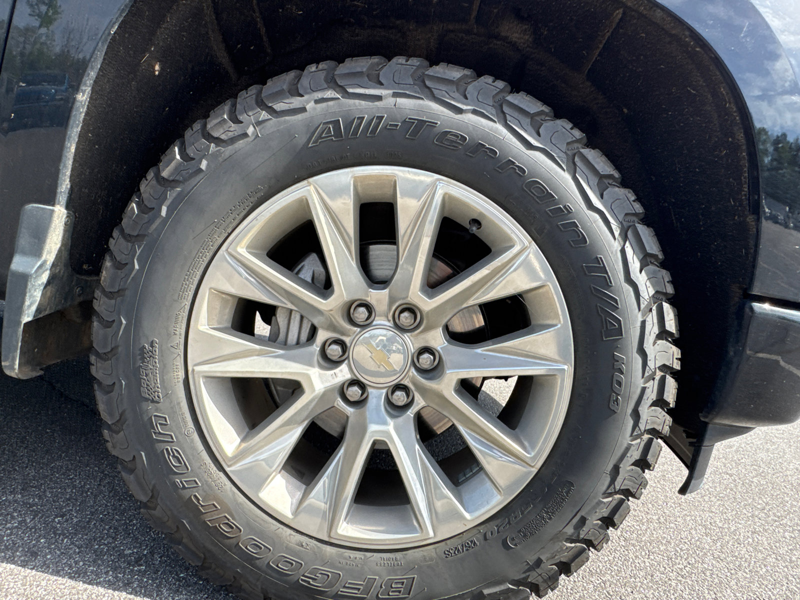 Used 2022 Chevrolet Silverado 1500 High Country w/ High Country Premium Package image 15