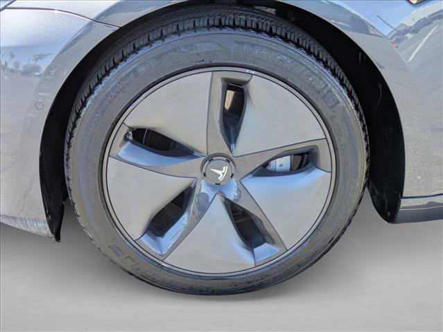 Used 2020 Tesla Model 3 Long Range image 24