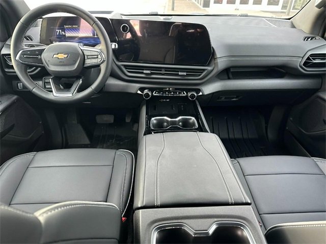 Used 2026 Chevrolet Silverado EV LT image 11