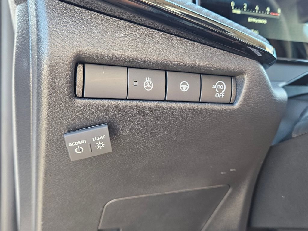 New 2026 Nissan Kicks SR w/ SR Premium Package image 27