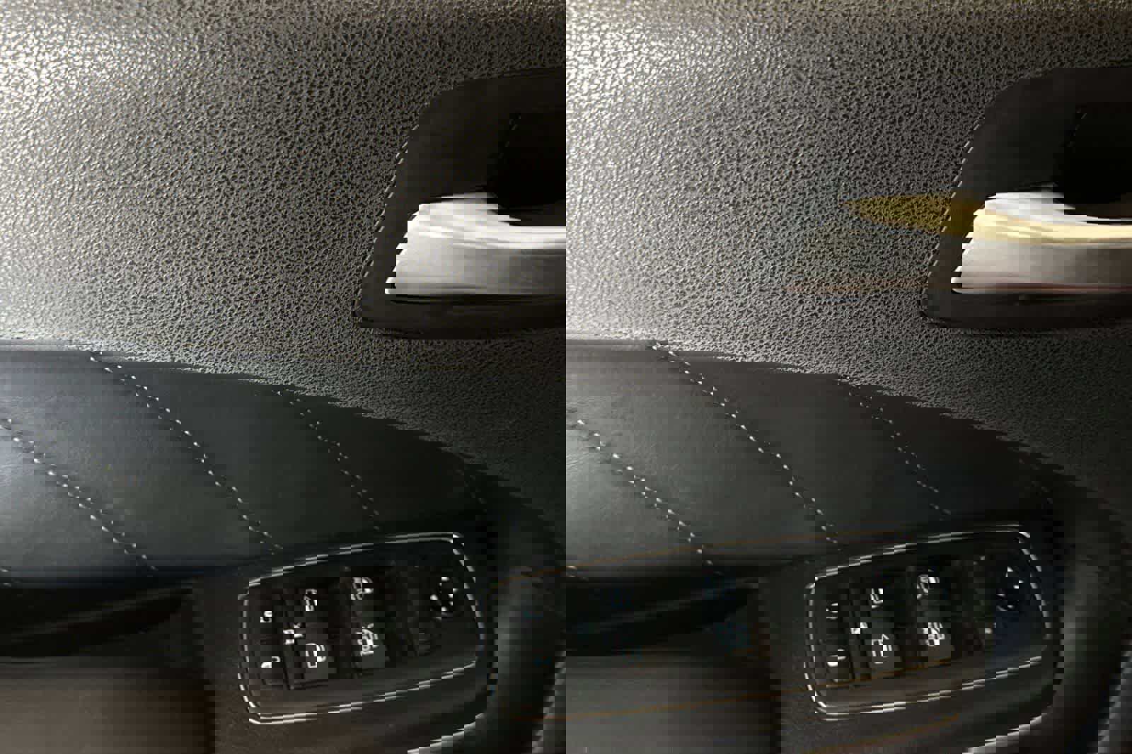 Used 2018 Dodge Charger R/T Scat Pack image 15