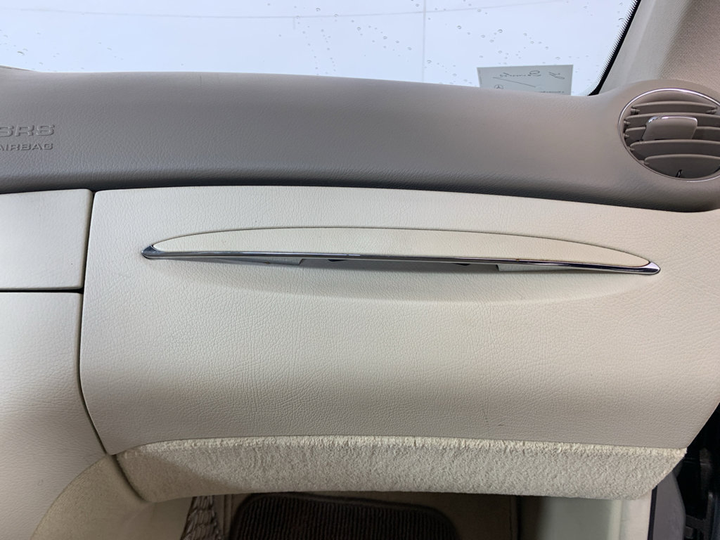 Used 2004 Mercedes-Benz CLK 500 Coupe image 34