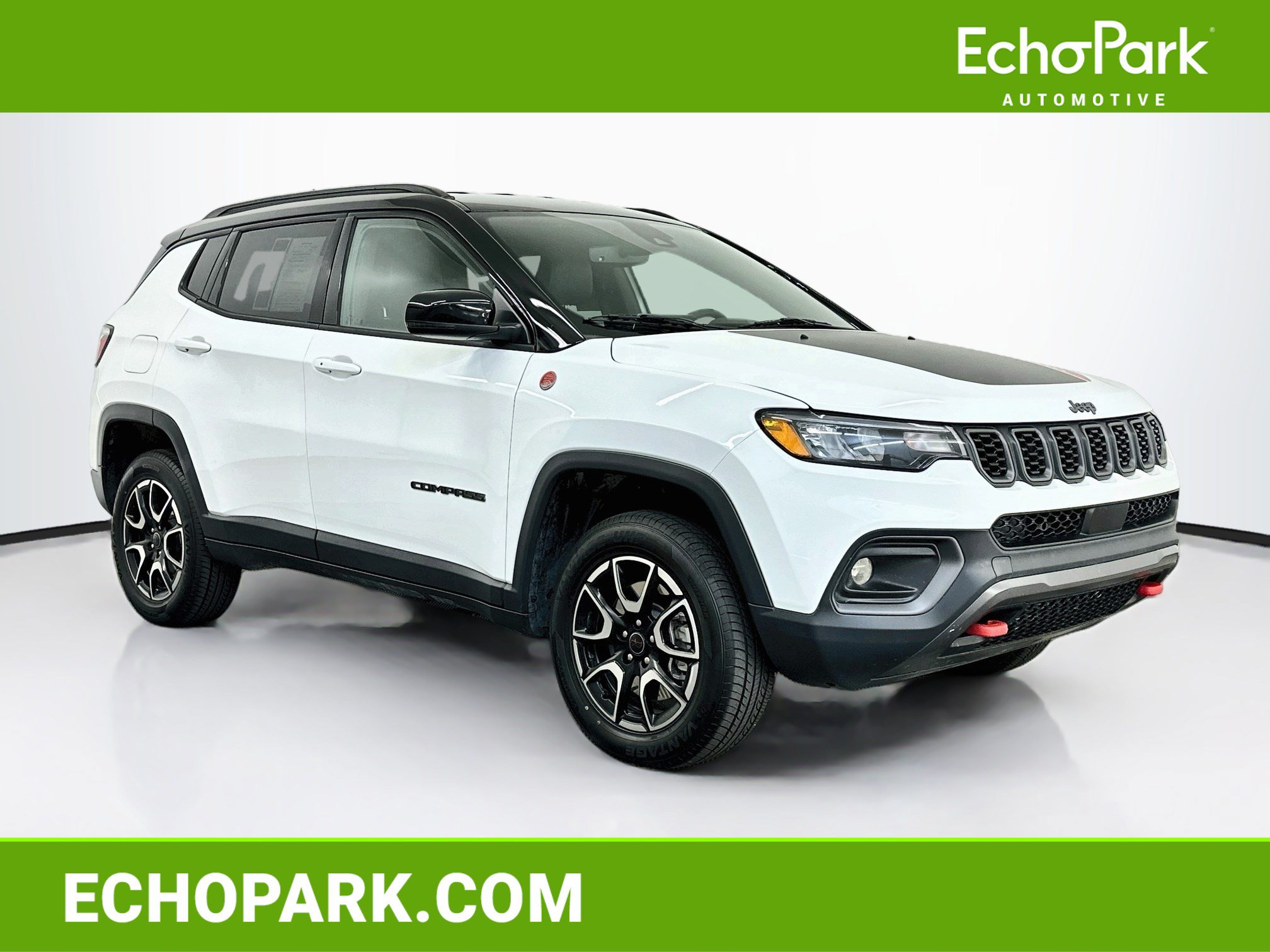 Used 2025 Jeep Compass Trailhawk