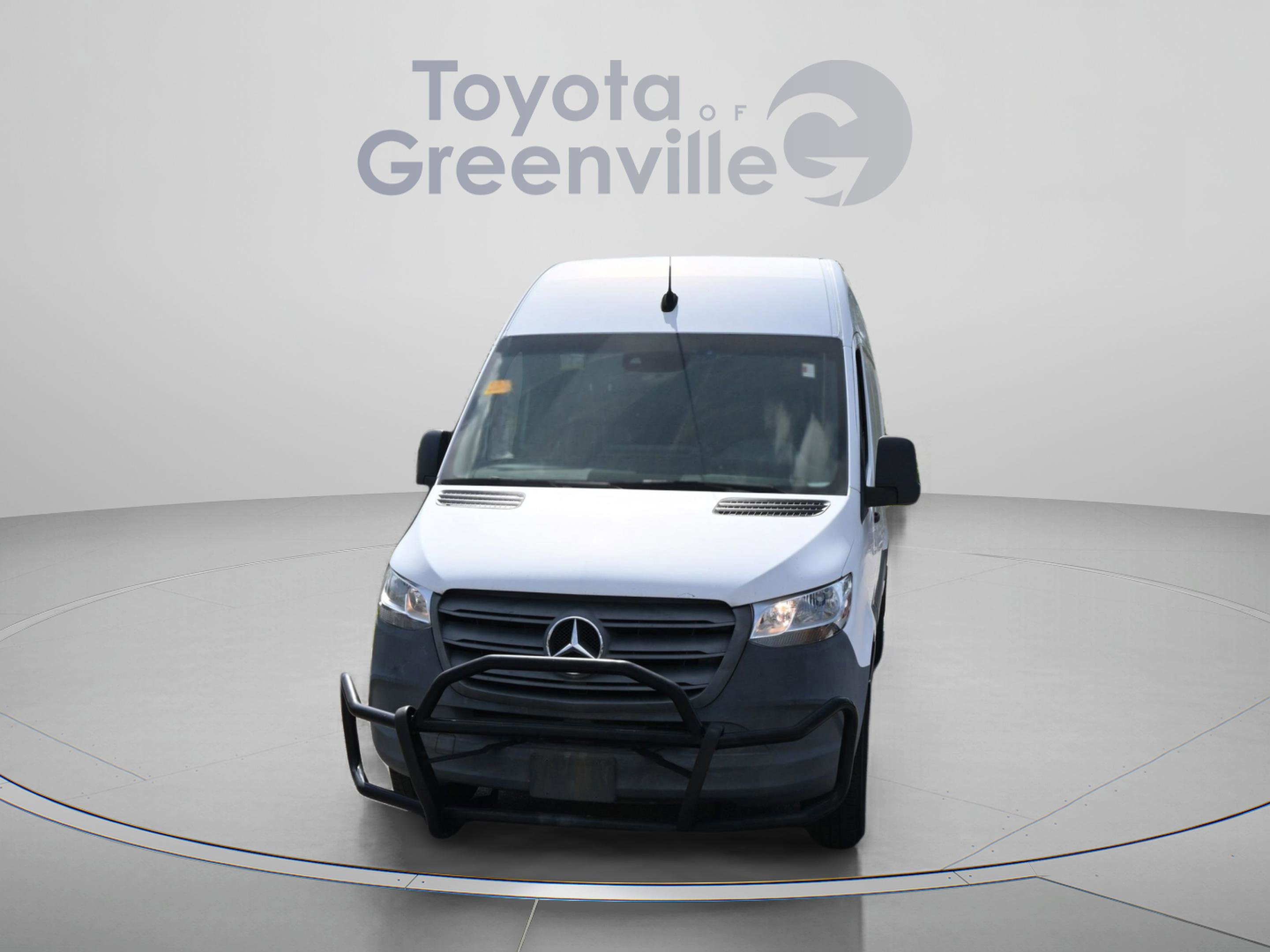 Used 2020 Mercedes-Benz Sprinter 2500 image 9
