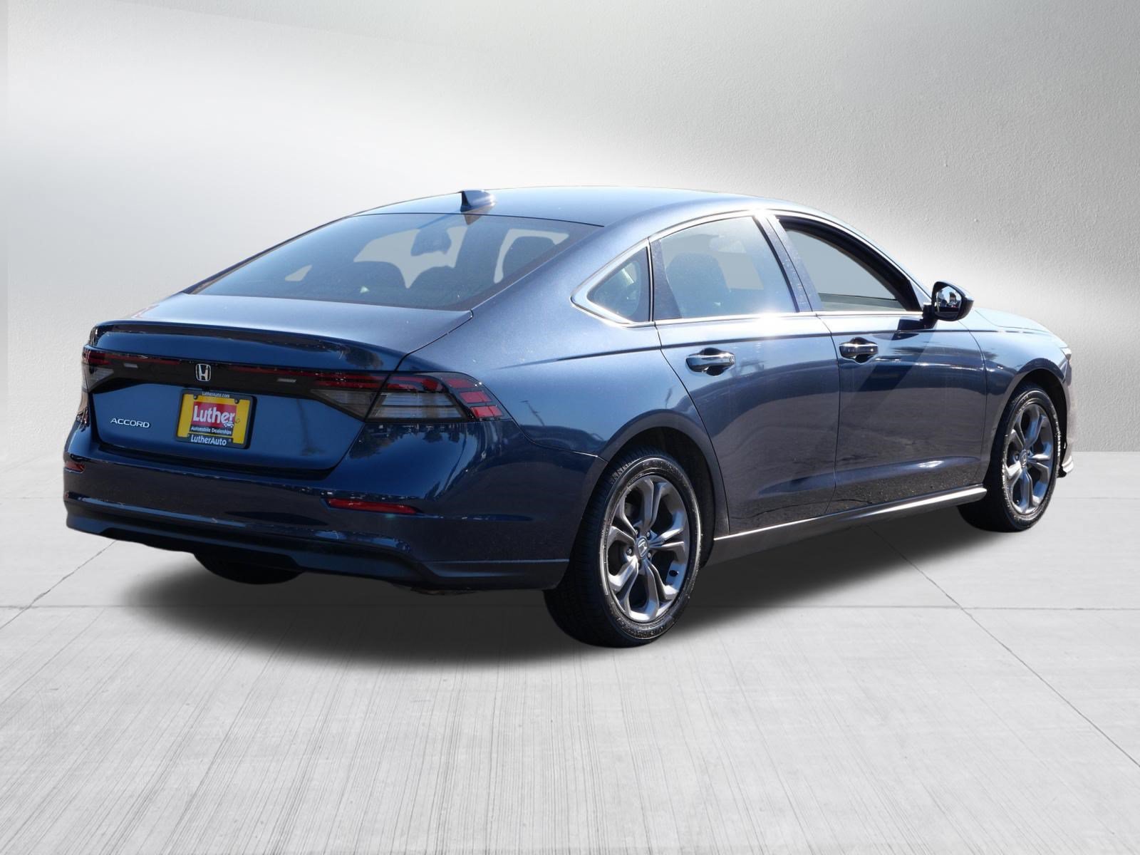Used 2024 Honda Accord EX image 7