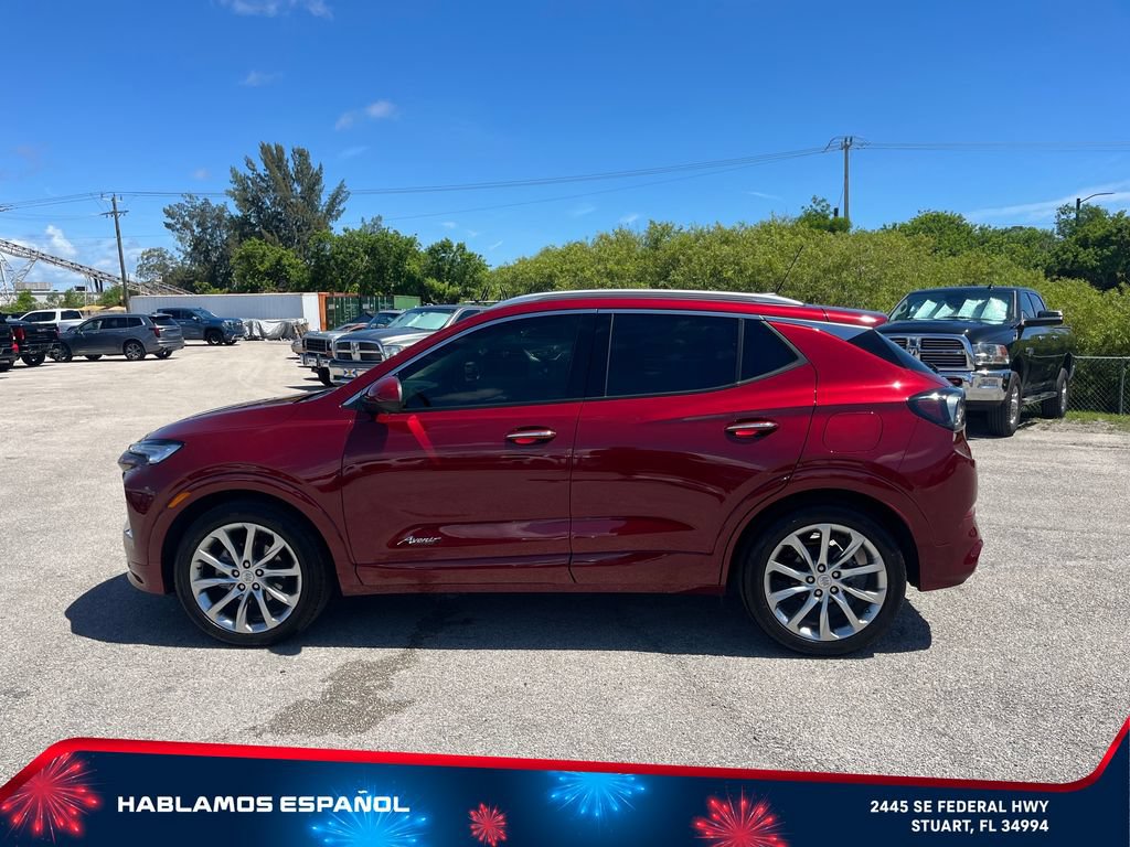 Used 2024 Buick Encore GX Avenir w/ Avenir Technology Package FWD image 4
