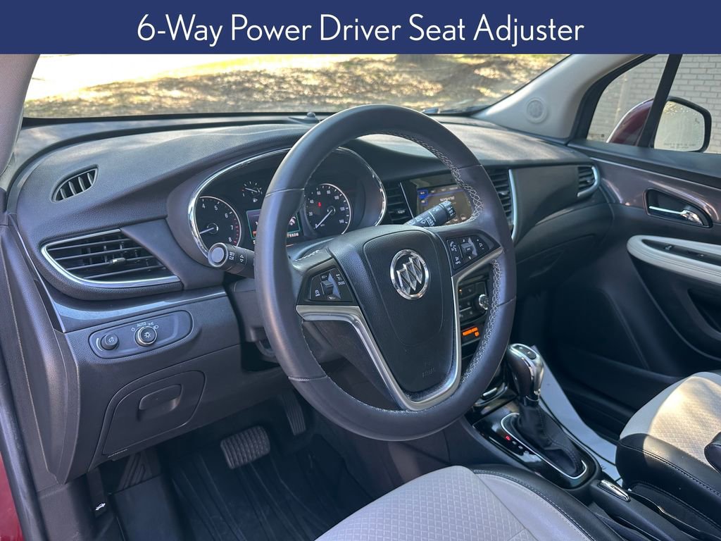 Used 2022 Buick Encore Preferred w/ Safety Package image 22