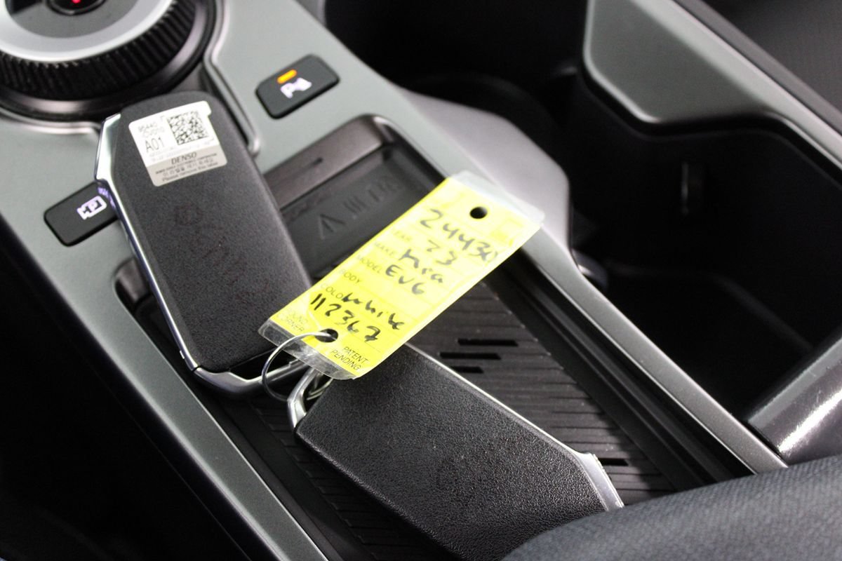 Used 2023 Kia EV6 Wind w/ Wind Technology Package RWD image 16