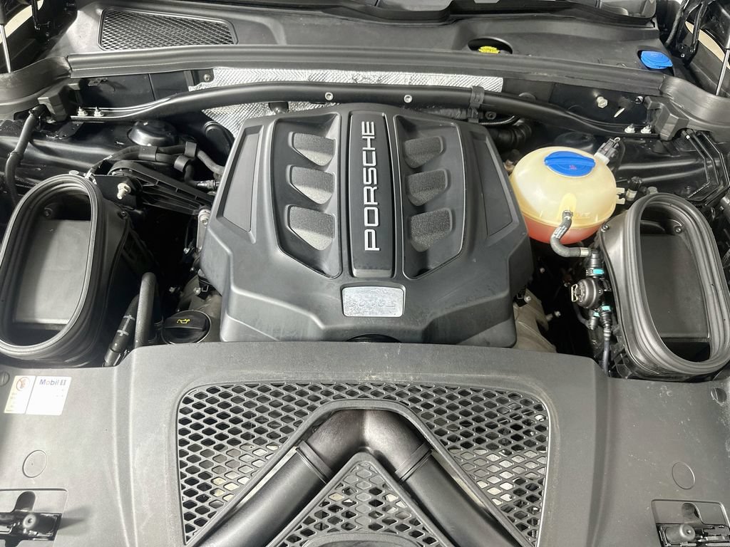 Used 2018 Porsche Macan S AWD/4WD image 10