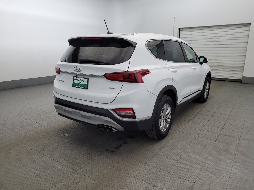 Used 2019 Hyundai Santa Fe SE image 9