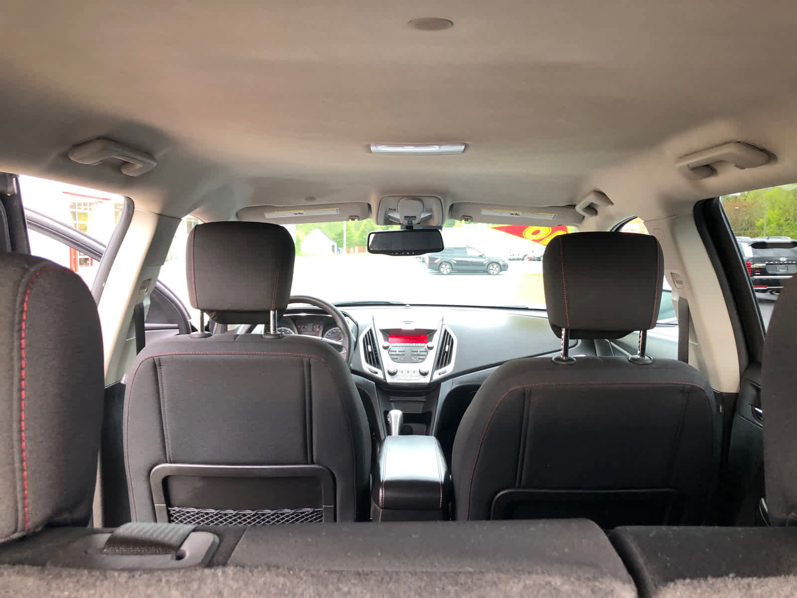 Used 2010 GMC Terrain SLE AWD/4WD image 18