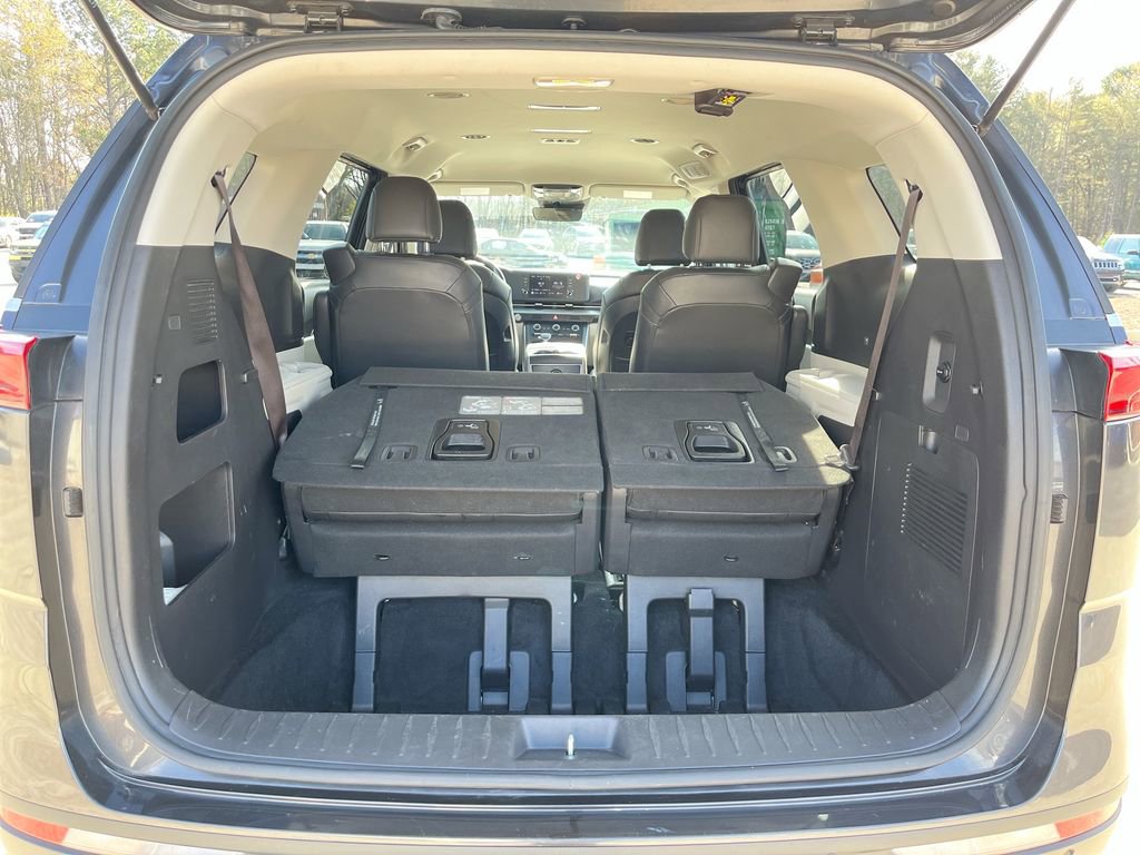 Certified 2024 Kia Carnival LX image 26