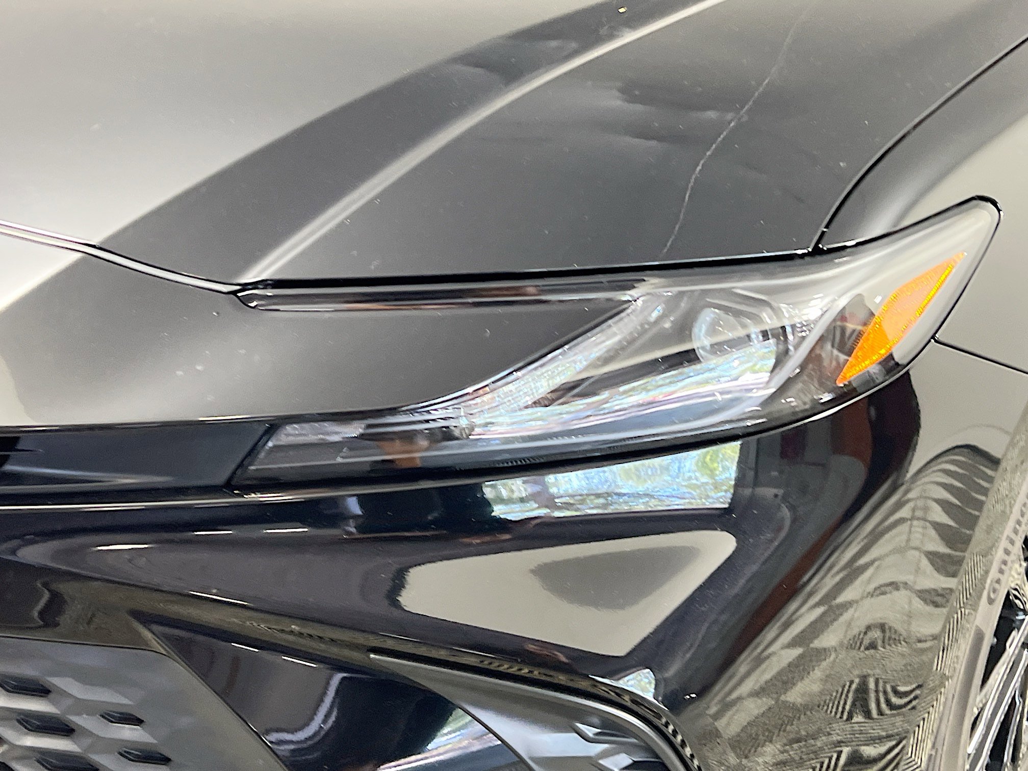 Used 2025 Toyota Camry SE FWD image 12