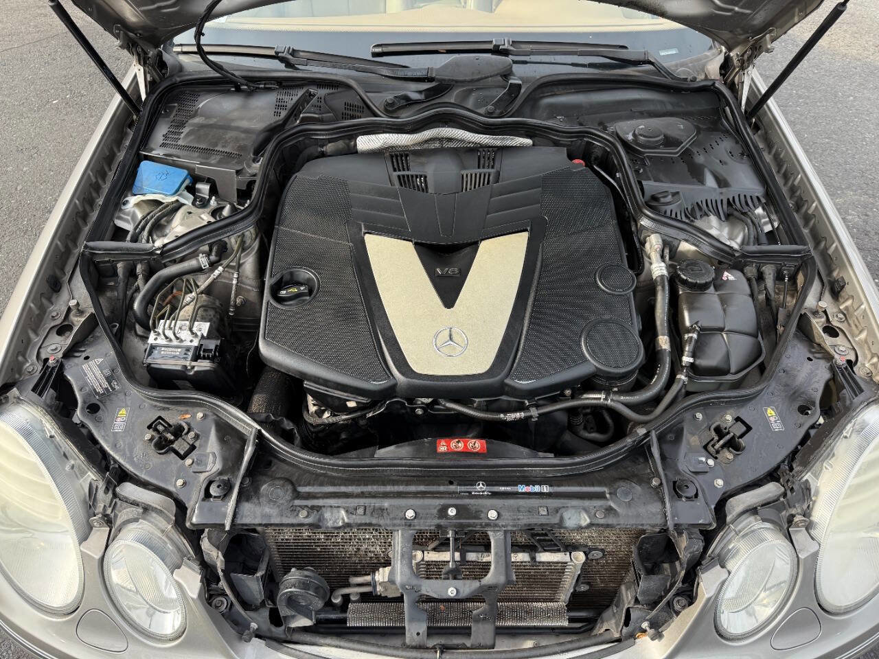 Used 2008 Mercedes-Benz E 320 BlueTEC Sedan image 35