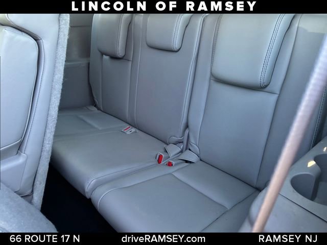 Used 2017 Toyota Highlander XLE w/ Carpet Mat Package AWD/4WD image 22