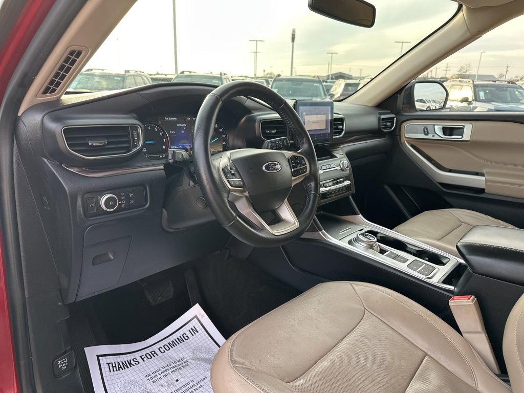 Used 2020 Ford Explorer Limited image 13