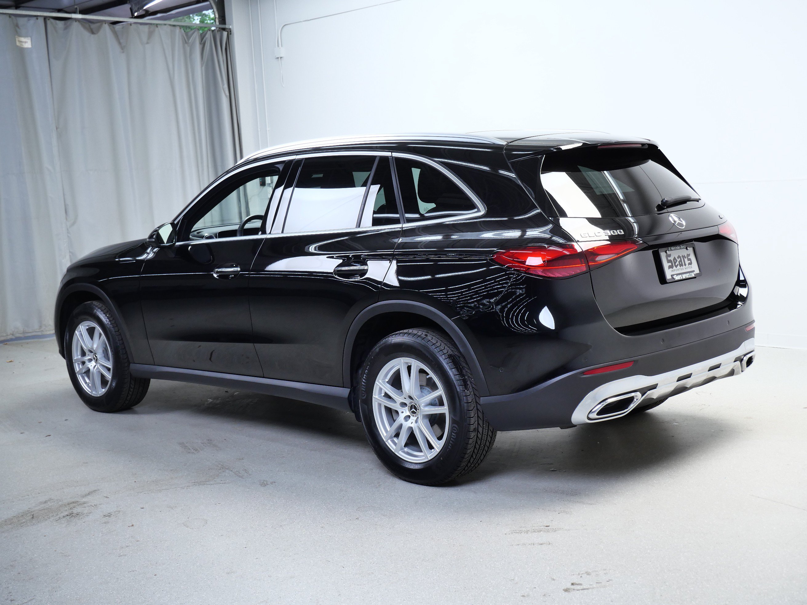 Certified 2026 Mercedes-Benz GLC 300 4MATIC image 11