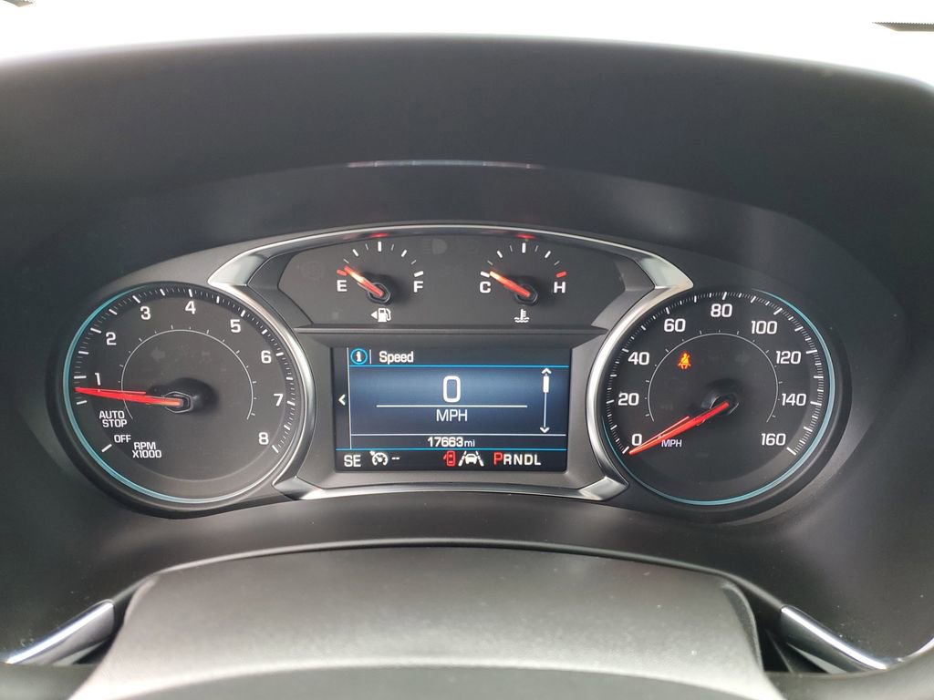 Certified 2024 Chevrolet Equinox LT w/ LPO, Floor Liner Package FWD image 10