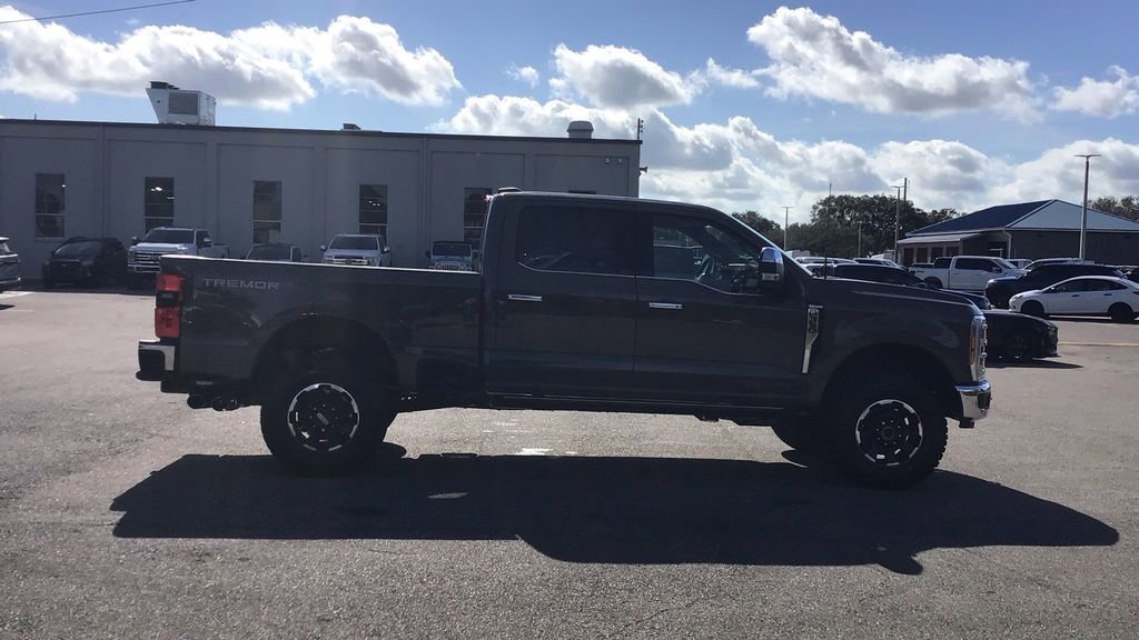 Used 2026 Ford F350 King Ranch w/ Tremor Off-Road Package AWD/4WD image 4