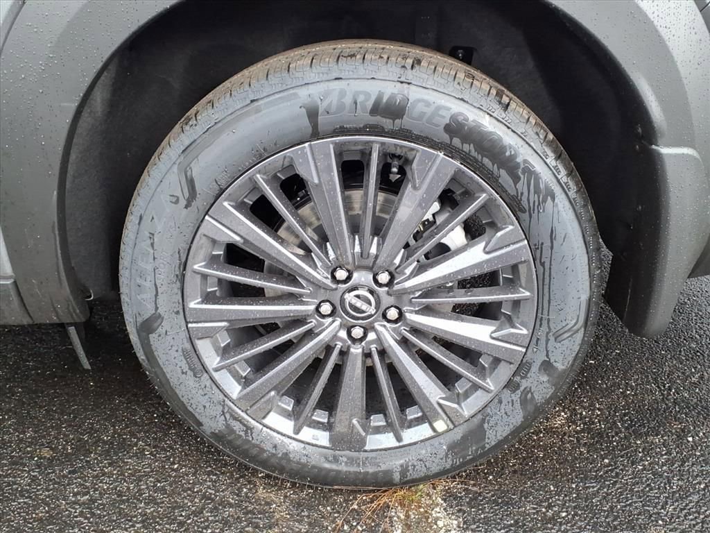 New 2026 Nissan Pathfinder SL w/ SL Premium Package image 4