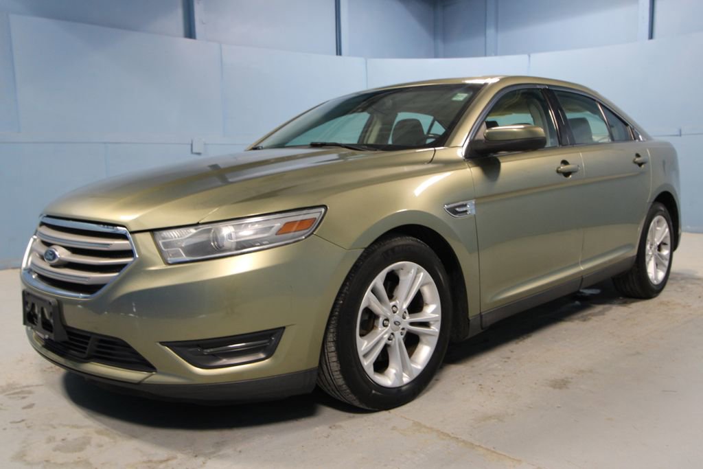 Used 2013 Ford Taurus SEL FWD image 23