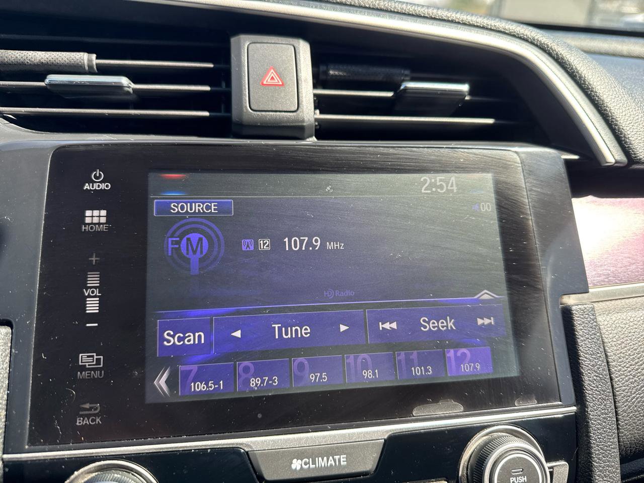 Used 2017 Honda Civic EX-L image 17