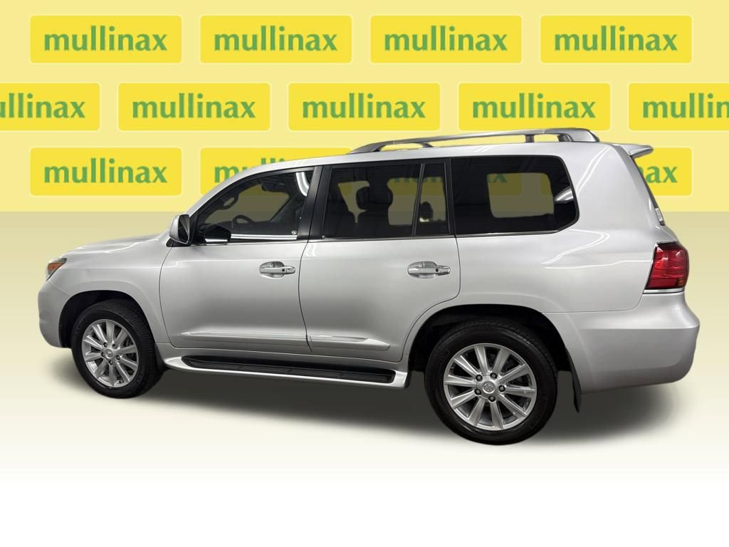 Used 2010 Lexus LX 570 4WD image 12