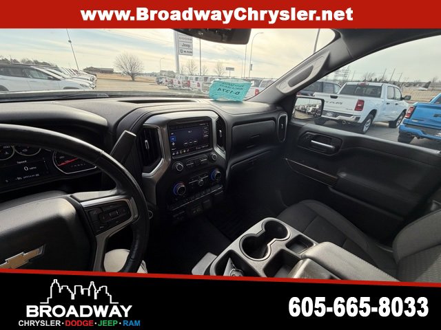 Used 2020 Chevrolet Silverado 1500 LT w/ All-Star Edition image 16