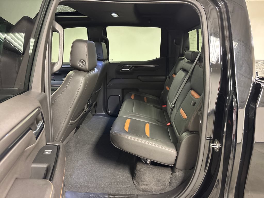 Used 2022 GMC Sierra 1500 AT4 w/ AT4 Premium Package AWD/4WD image 42