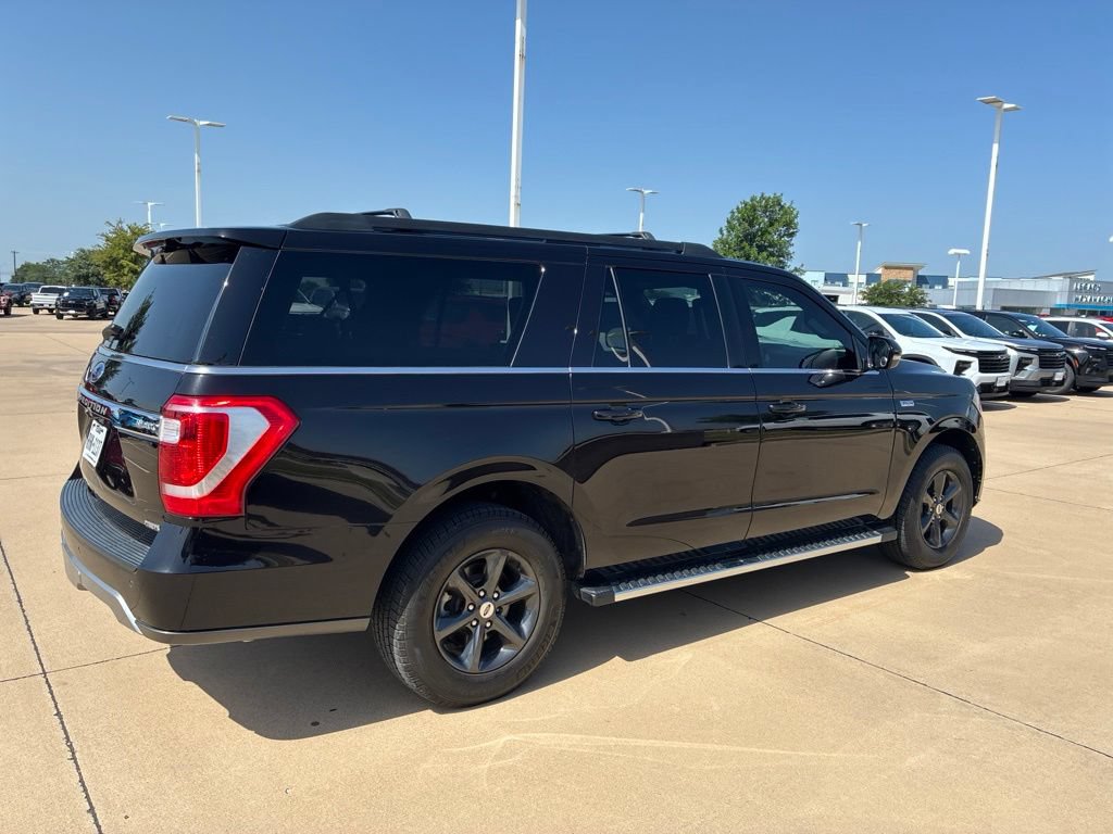 Used 2021 Ford Expedition Max XLT AWD/4WD image 4