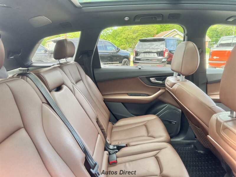 Used 2018 Audi Q7 3.0T Prestige w/ Prestige Package AWD/4WD image 33