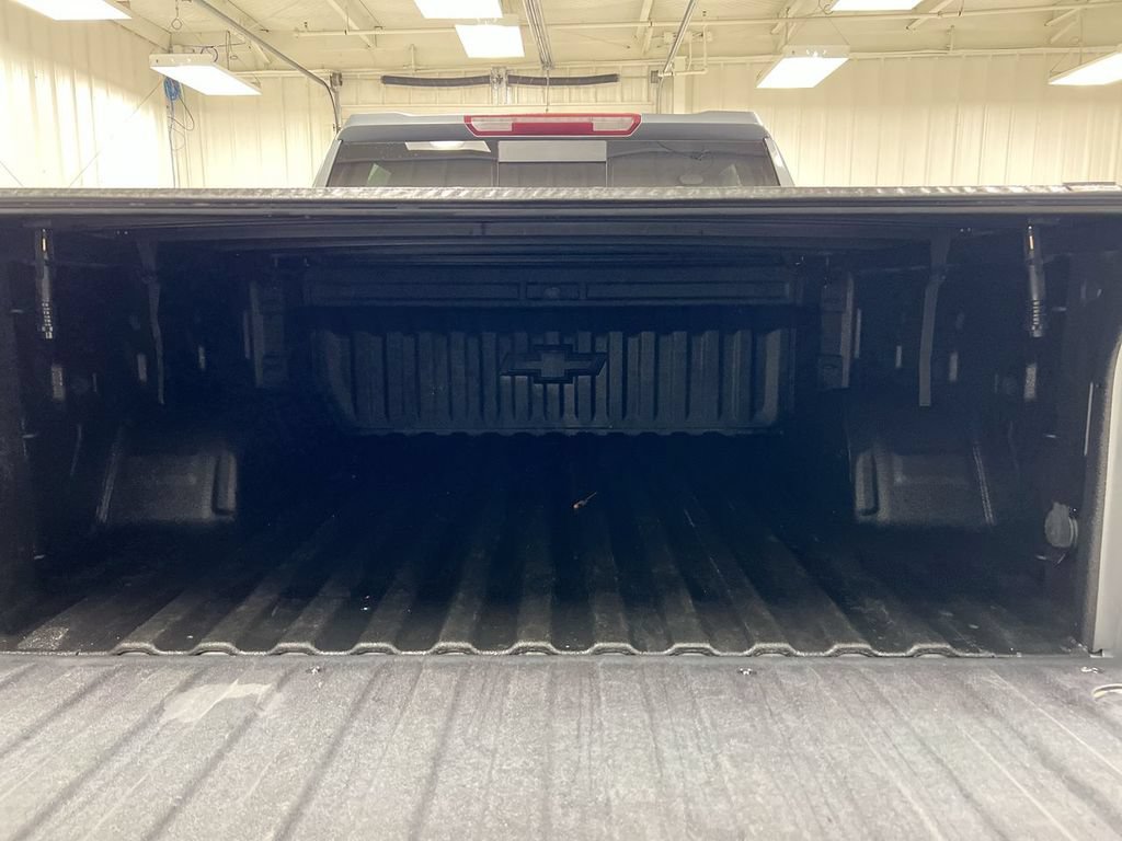Used 2022 Chevrolet Silverado 1500 LTZ AWD/4WD image 23