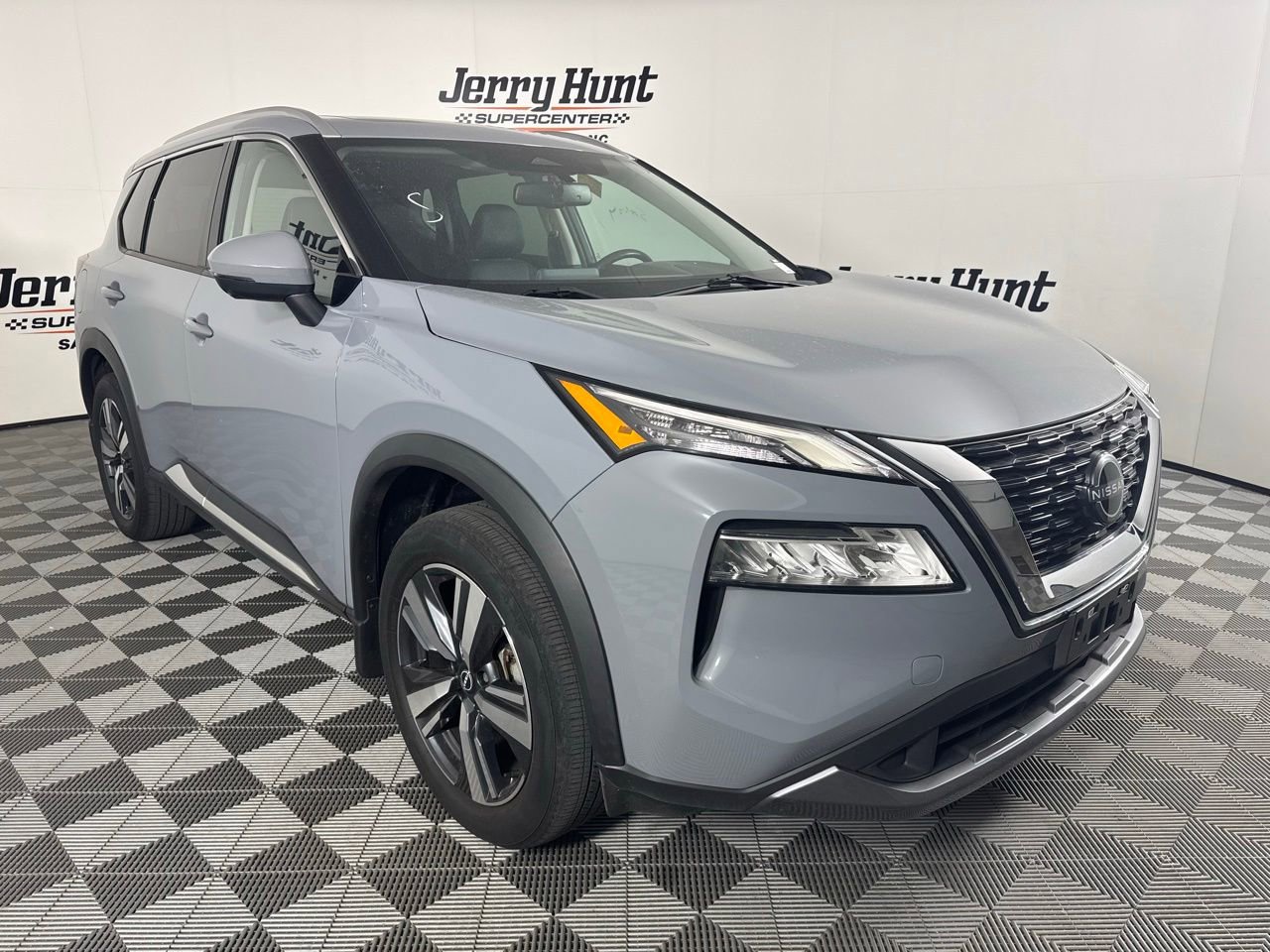 Used 2023 Nissan Rogue SL AWD/4WD image 6