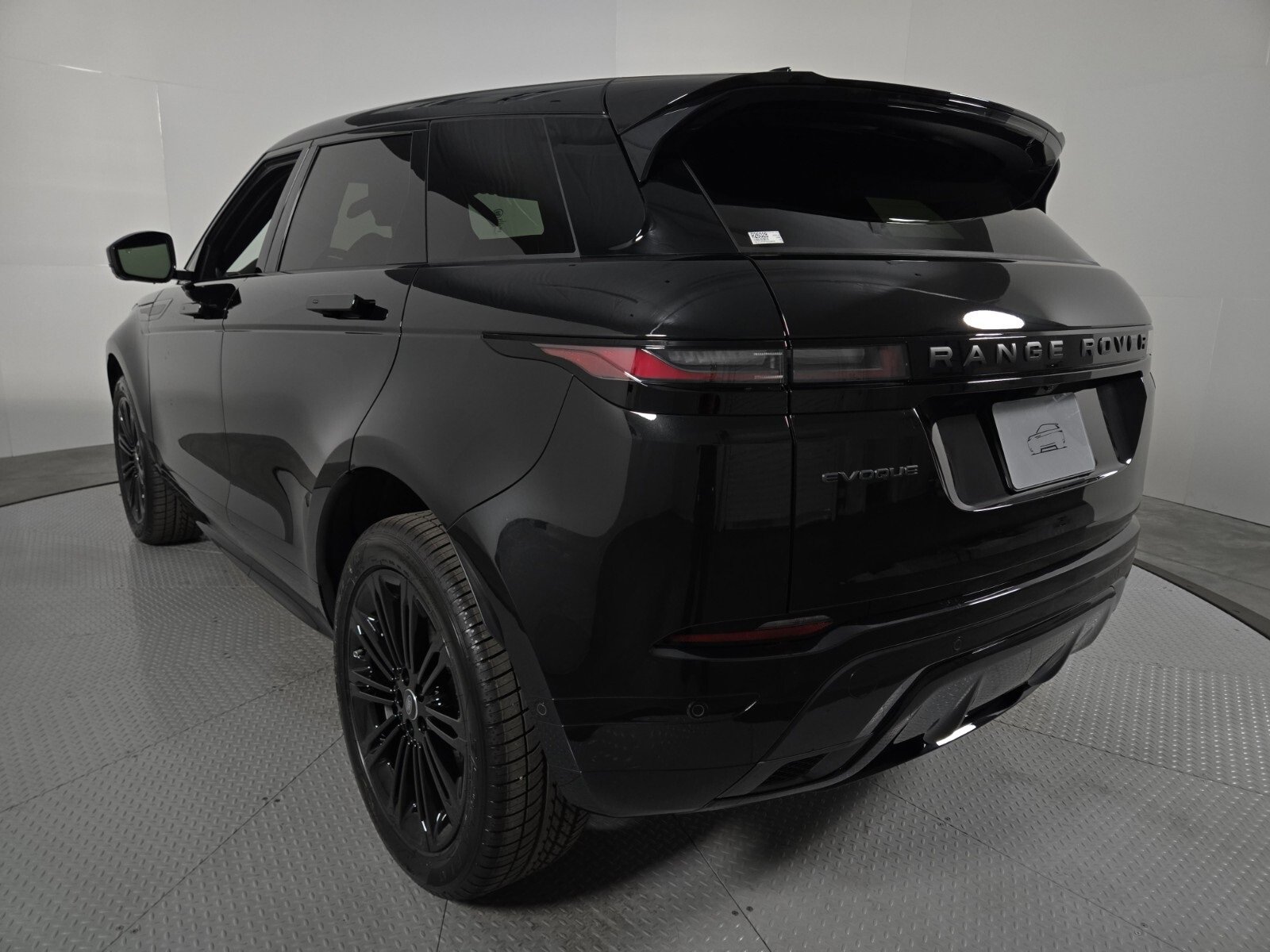 New 2026 Land Rover Range Rover Evoque Dynamic SE image 7