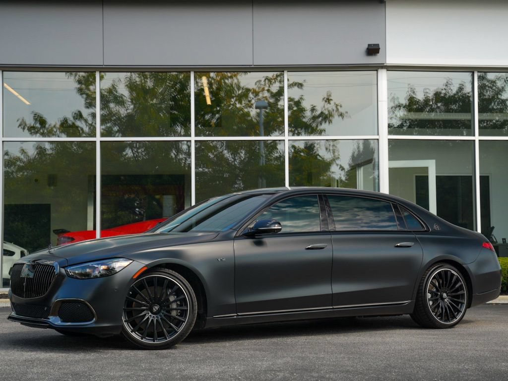 Used 2025 Mercedes-Benz Maybach S 680 4MATIC image 1