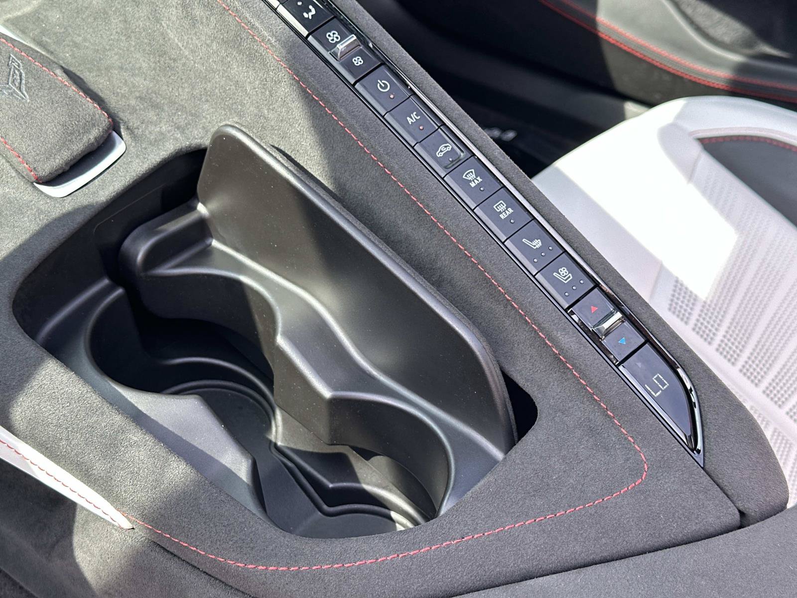 Certified 2023 Chevrolet Corvette Stingray Premium Conv RWD image 31