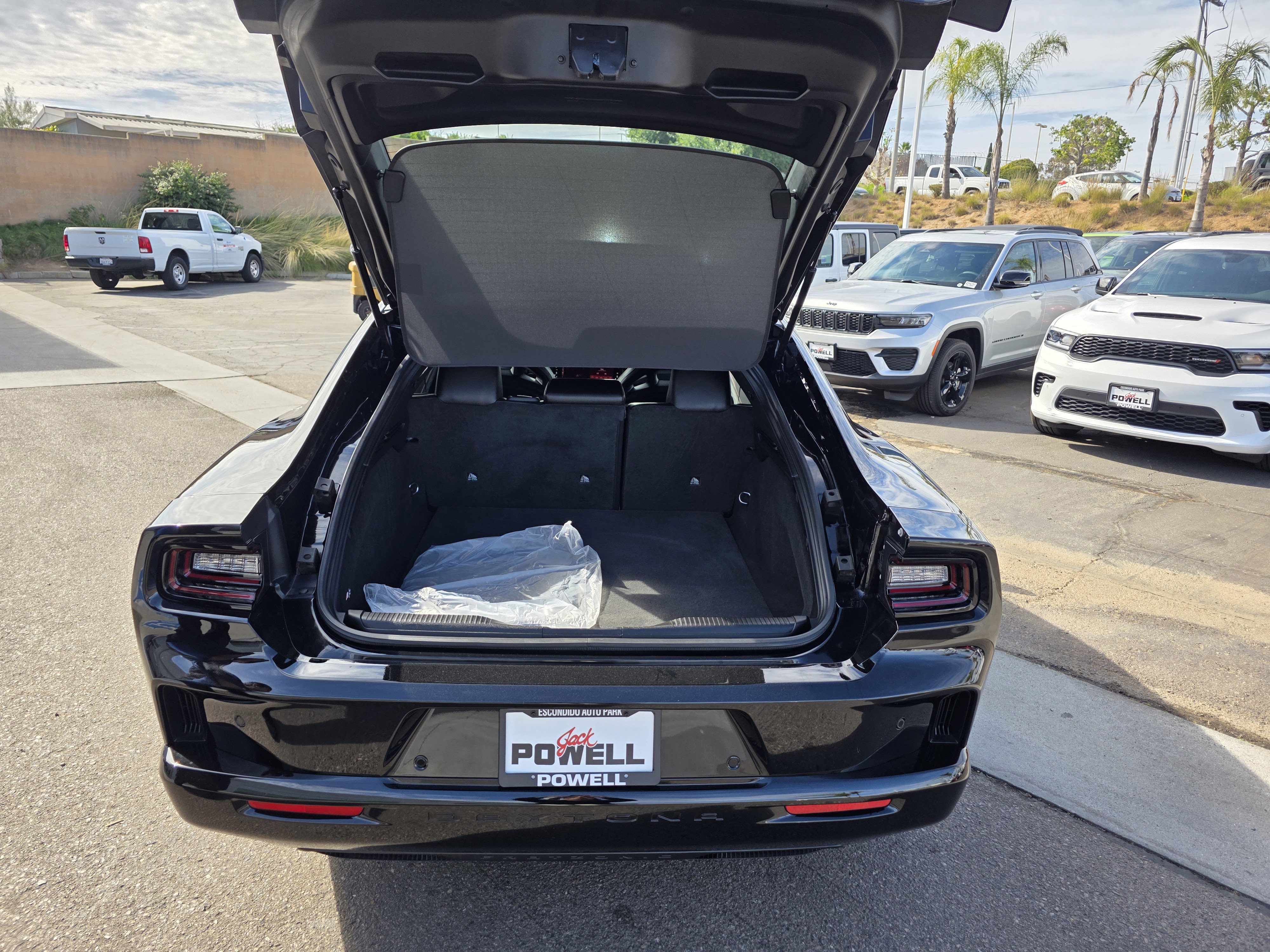 New 2025 Dodge Charger Scat Pack w/ Track Pack AWD/4WD image 18