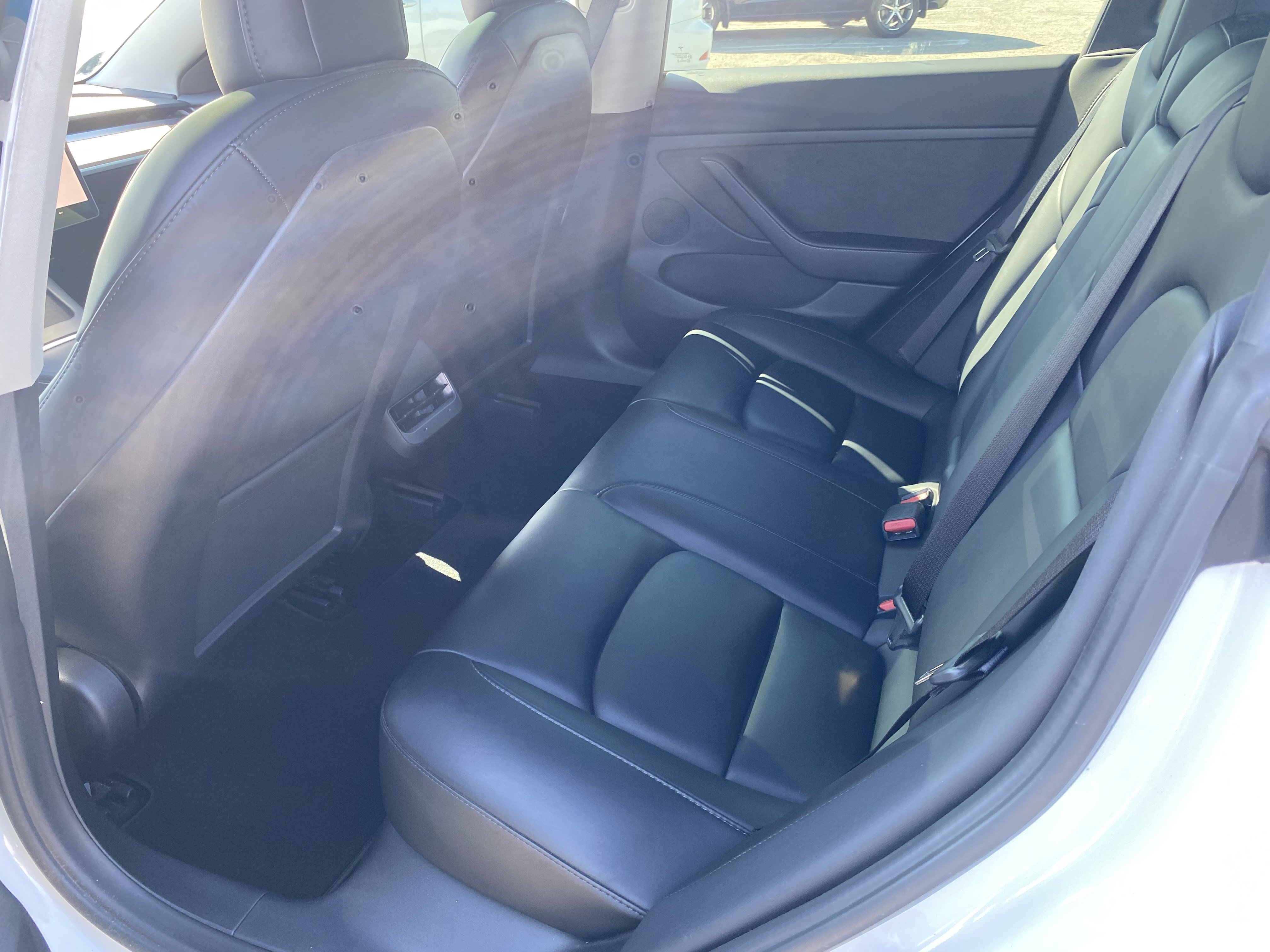 Used 2022 Tesla Model 3 Long Range AWD/4WD image 17