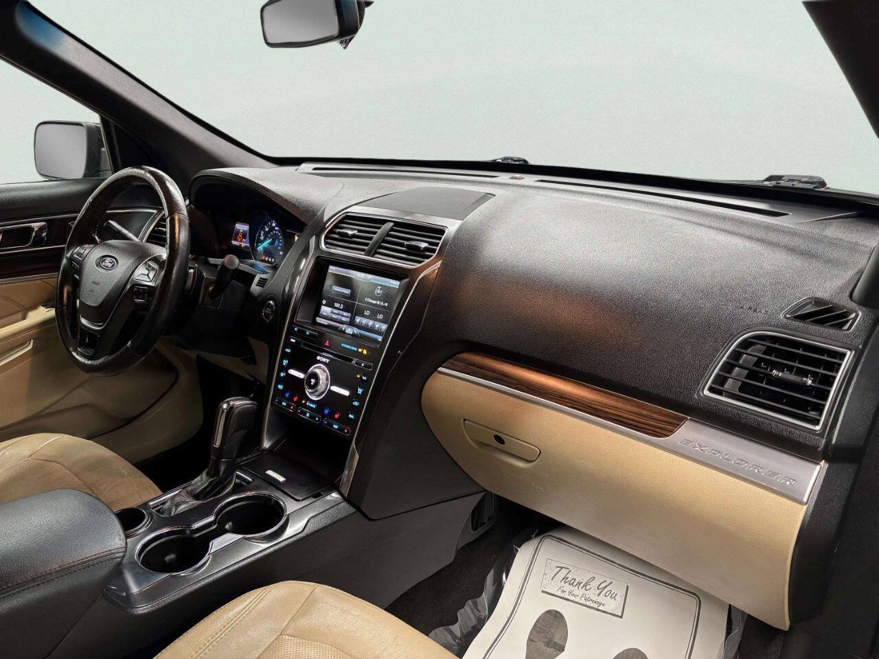 Used 2016 Ford Explorer Limited FWD image 26