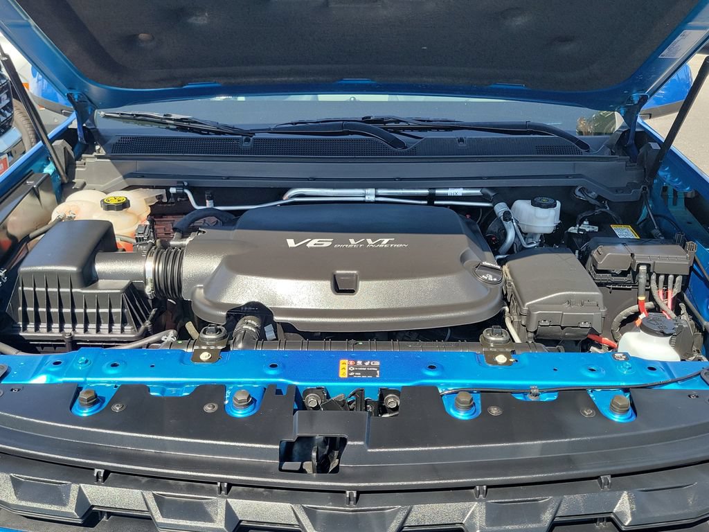 Used 2022 Chevrolet Colorado LT w/ Luxury Package RWD image 23