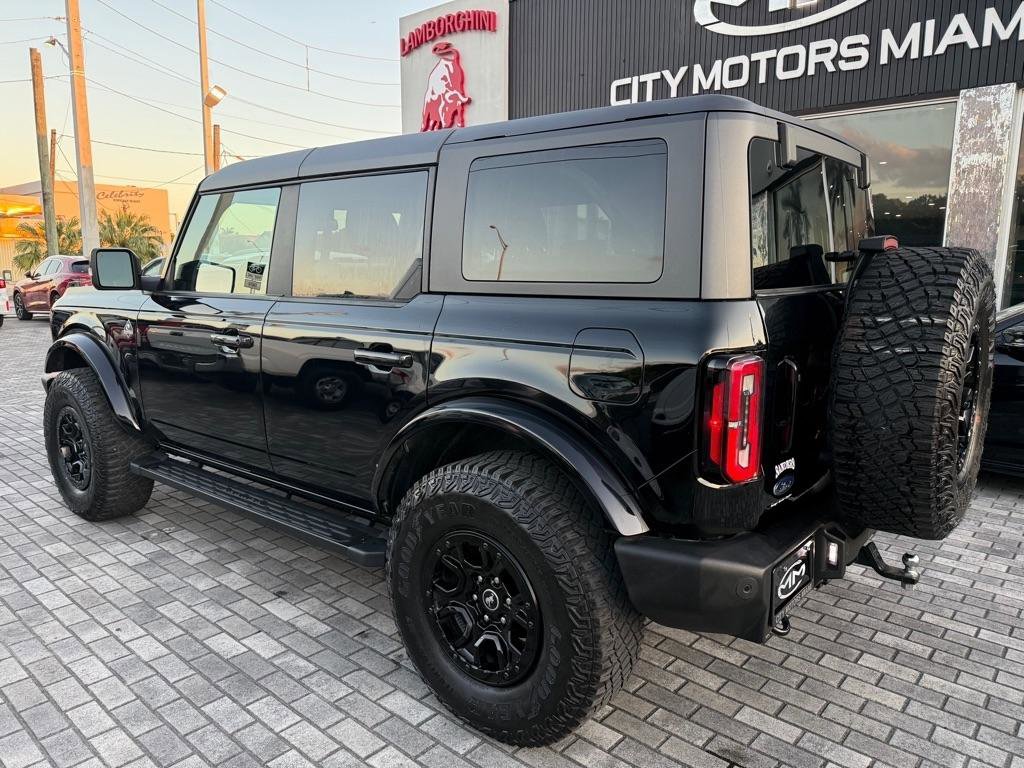 Used 2022 Ford Bronco Outer Banks image 5