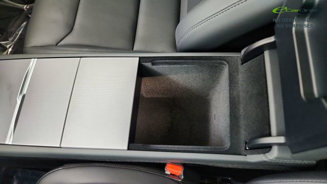 Used 2026 Tesla Model Y 2WD image 52