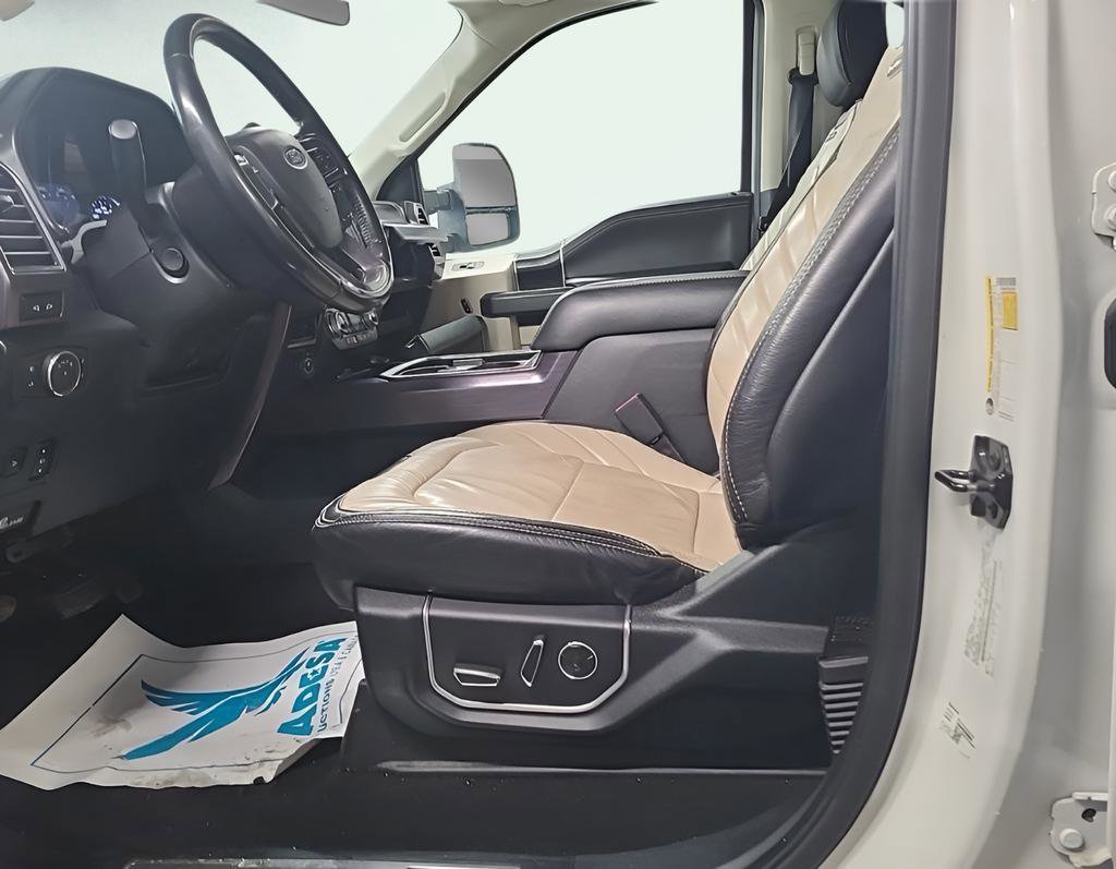 Used 2020 Ford F450 Limited image 2