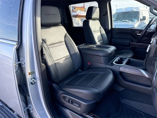 Used 2022 GMC Sierra 2500 Denali w/ Denali Ultimate Package image 25