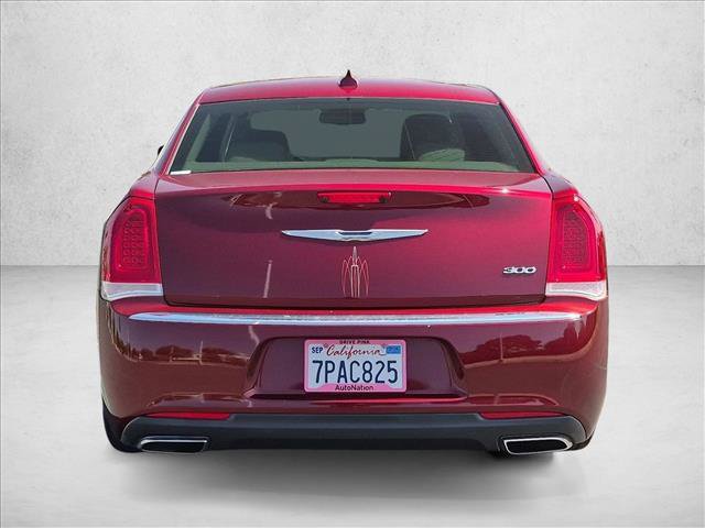 Used 2015 Chrysler 300 Limited w/ Driver Convenience Group RWD image 8