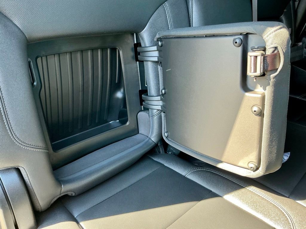 Used 2024 GMC Sierra 1500 SLT image 29