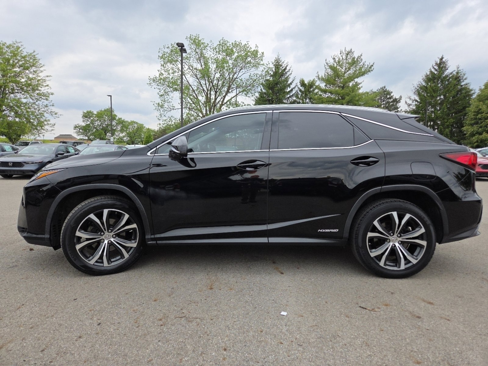 Used 2016 Lexus RX 450h AWD w/ Accessory Package image 16