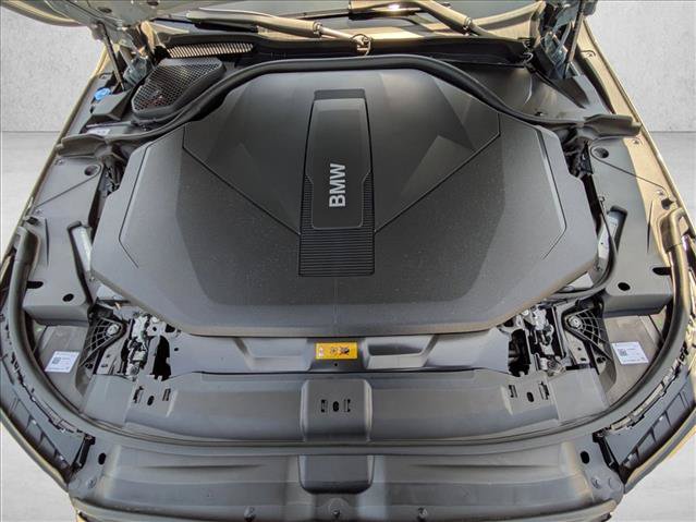 Certified 2025 BMW i5 eDrive40i w/ M Sport Package RWD image 24