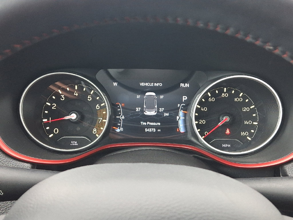 Used 2019 Jeep Compass Trailhawk w/ Cold Weather Group AWD/4WD image 20