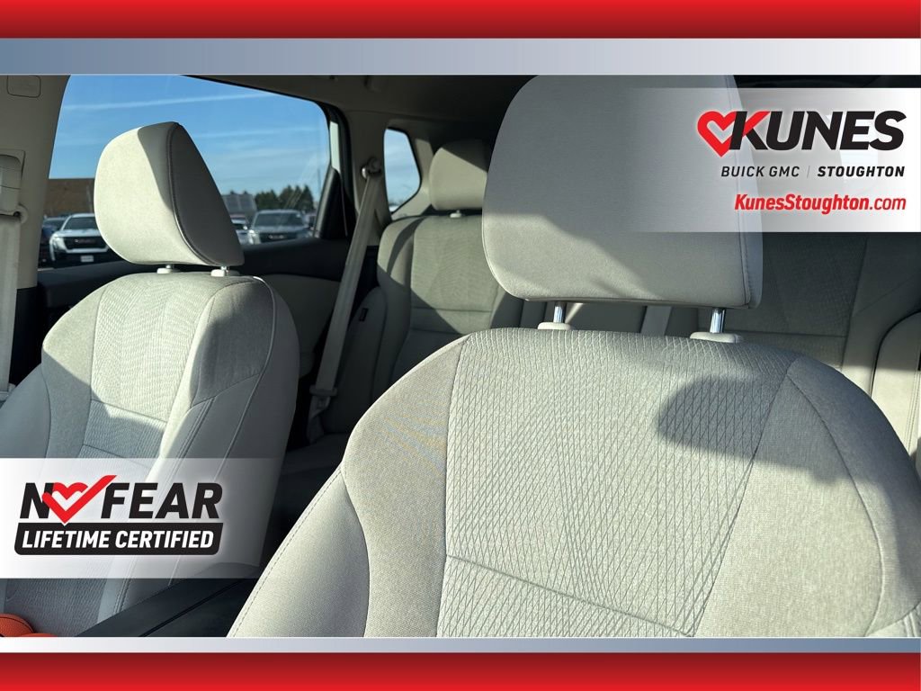 Used 2025 Nissan Rogue SV image 29